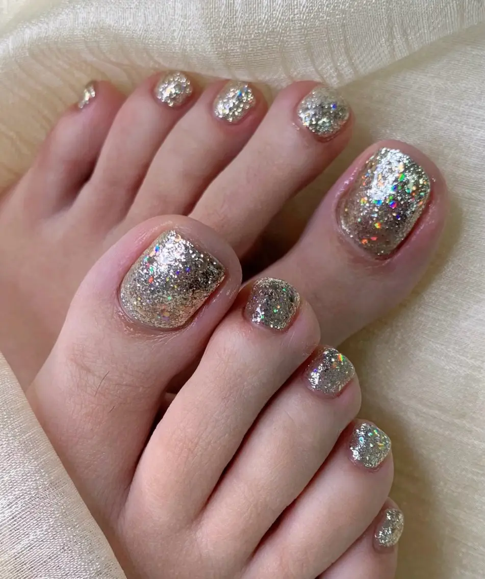 ネイル オーロラネイル フットネイル ジェルネイル ホログラムネイル 氷ネイル・うるうるネイル フットネイル Yoxie Nailのネイルデザイン