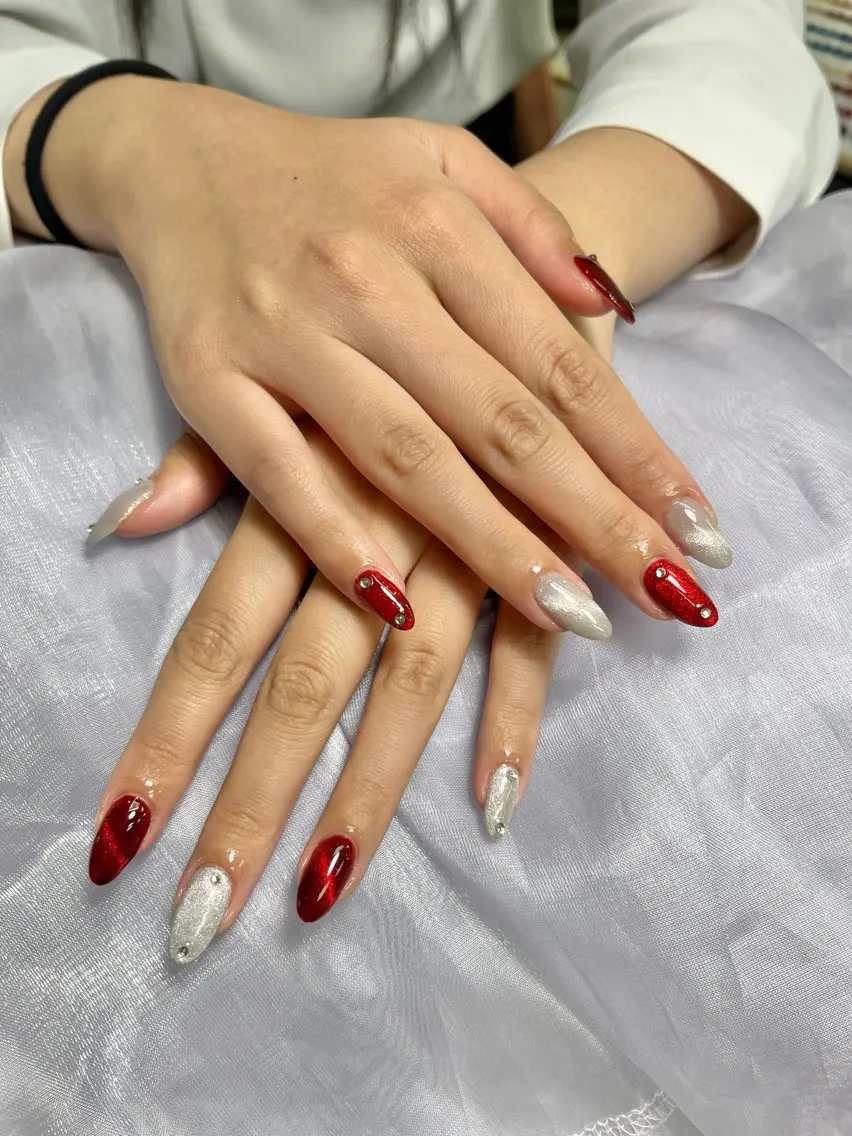 ネイル ハンドネイル ongles chicのネイルデザイン