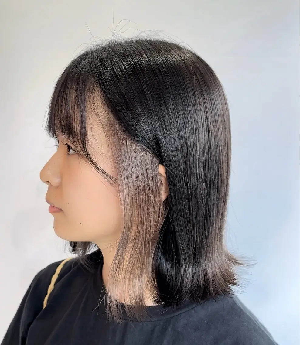 ミディアム カラー グレージュ インナーカラー 遠藤惟斗/自由が丘/ 透明感カラー/パーマのヘアスタイル