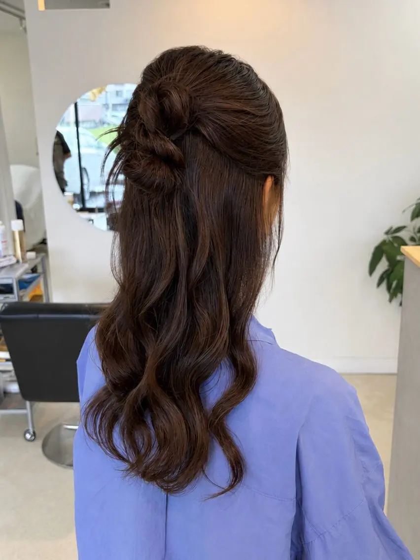 ヘアアレンジ ハーフアップ ヘアセット カドムラ モエのマツエク・マツパデザイン