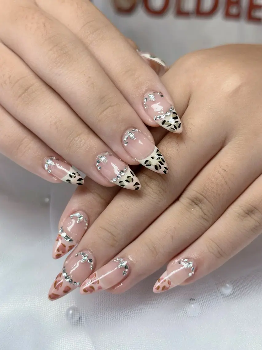 ネイル 長さ出し Mi nailsのネイルデザイン