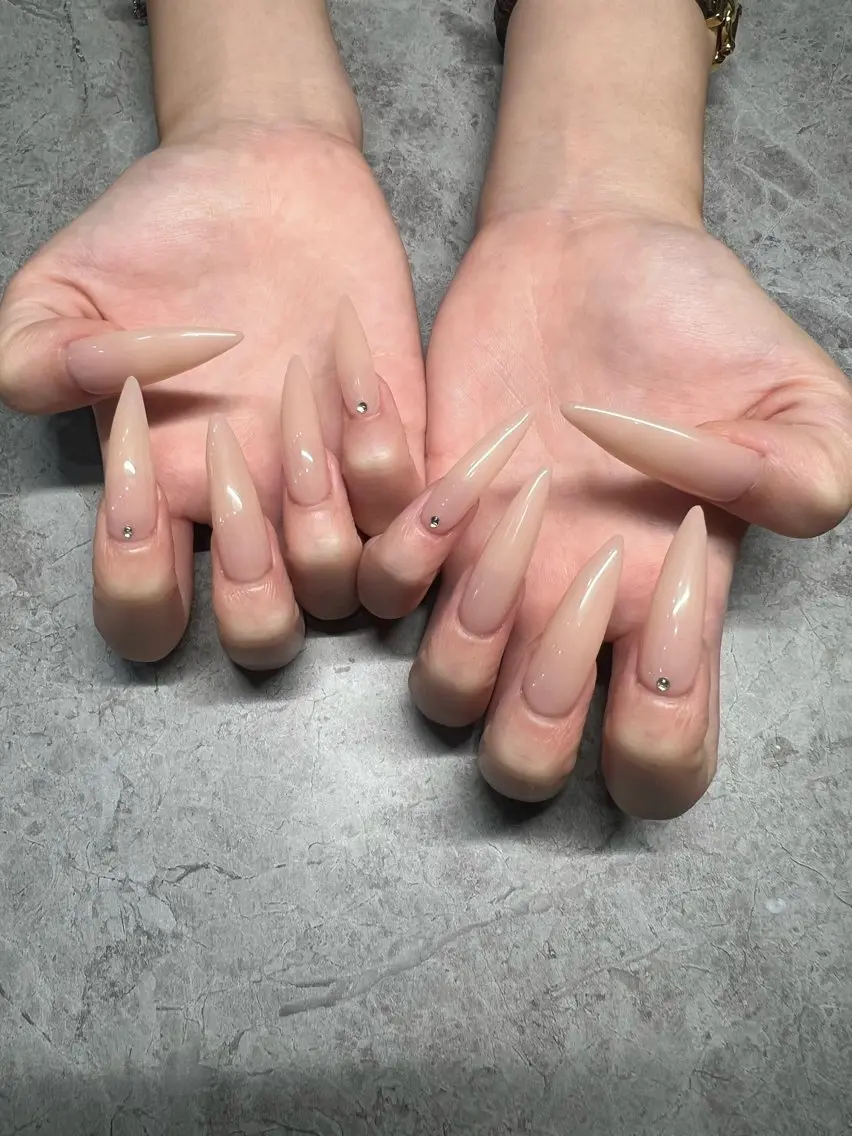 ネイル IROHA nail 烏丸店 ミサキのネイルデザイン