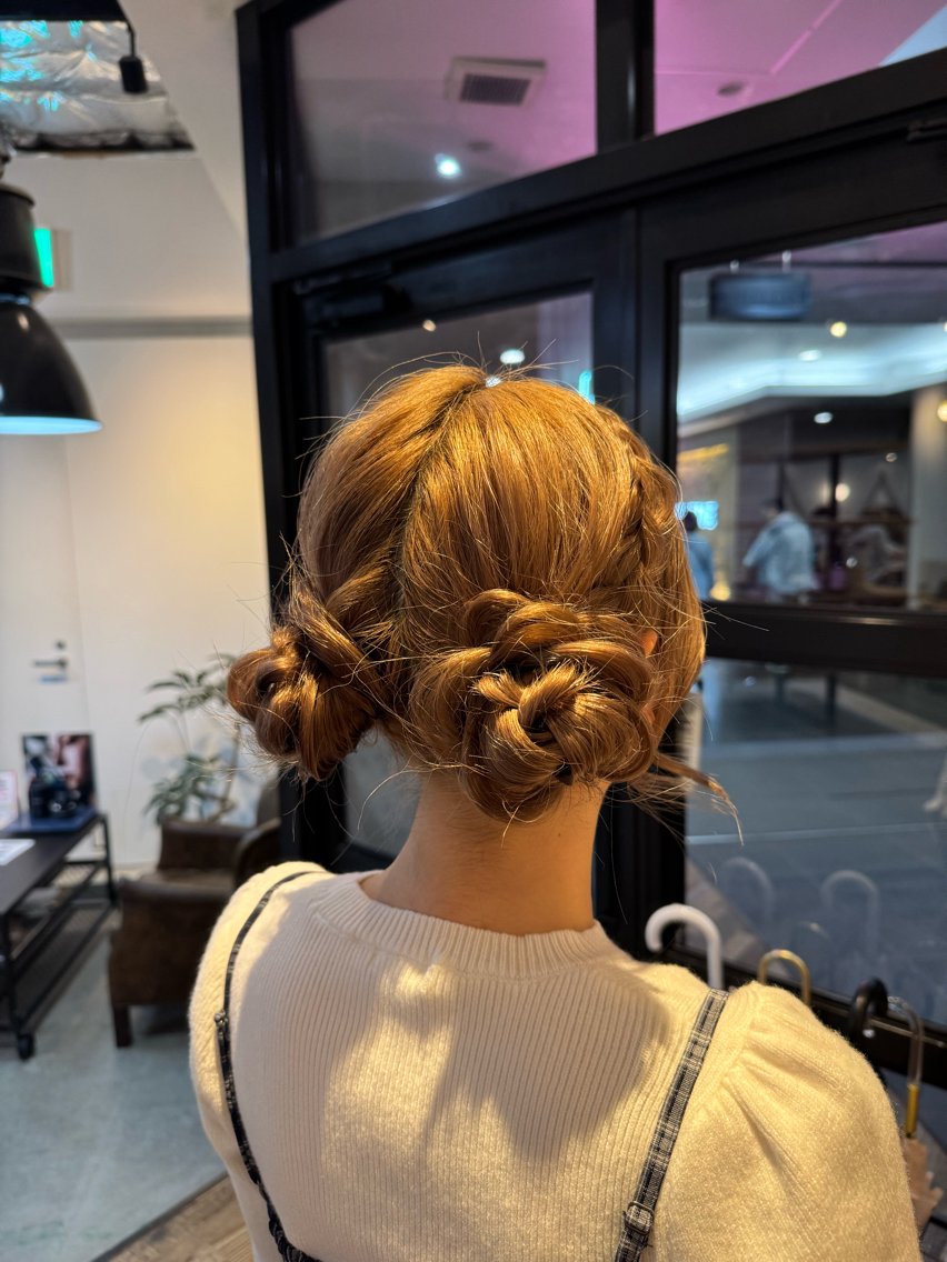 ヘアアレンジ 結婚式・ブライダル ヘアセット miu/レイヤー /ラベンダーカラーのヘアスタイル