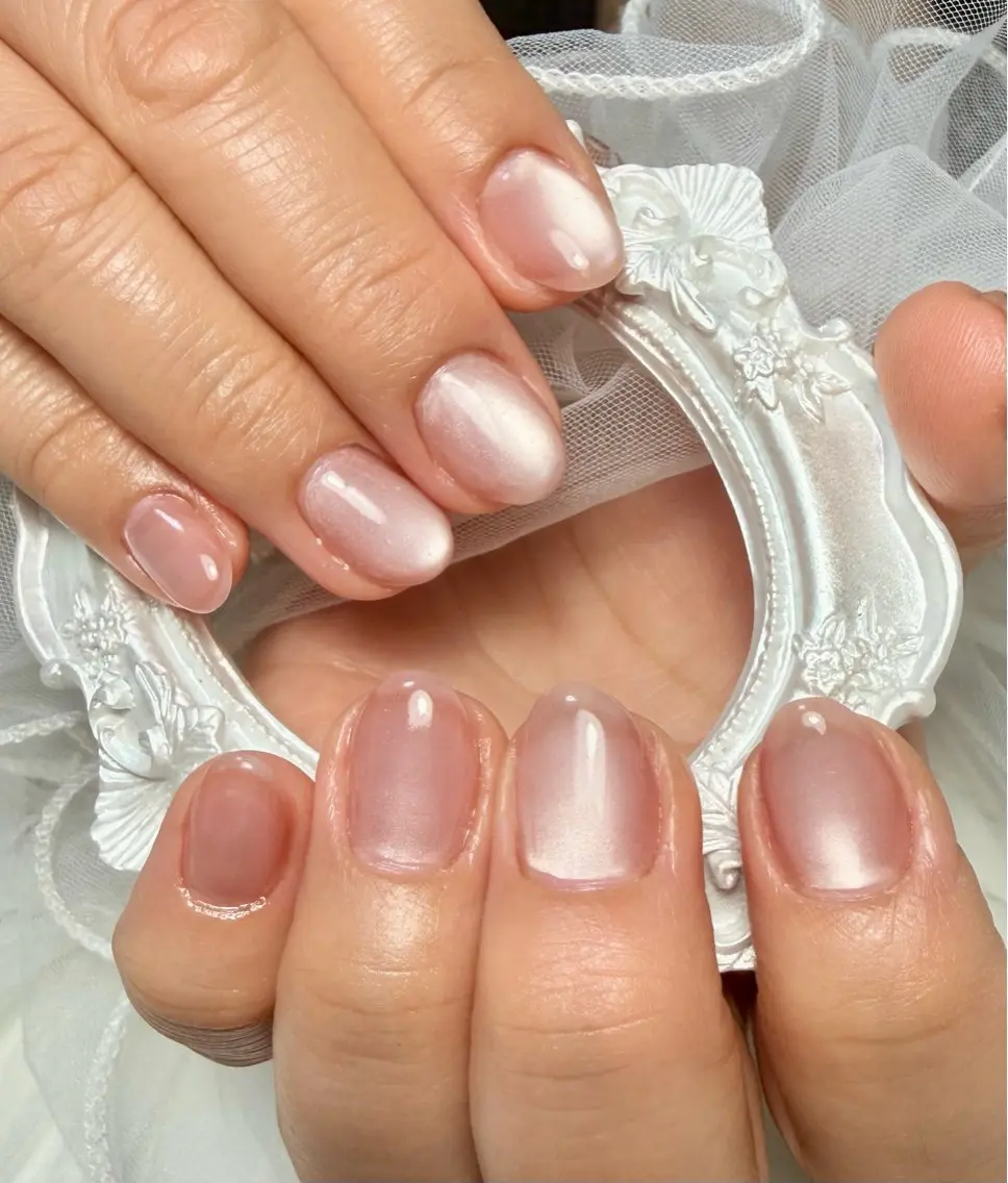 ネイル アートネイル チークネイル フラッシュネイル フラッシュマグ フレンチネイル Mai’s nailのネイルデザイン