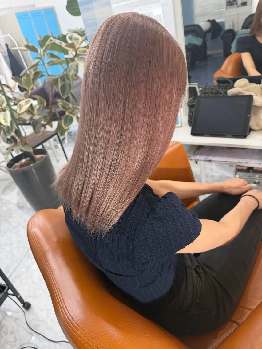 ミディアム ヘアカラー トリートメント MAEDA YUKIのヘアスタイル