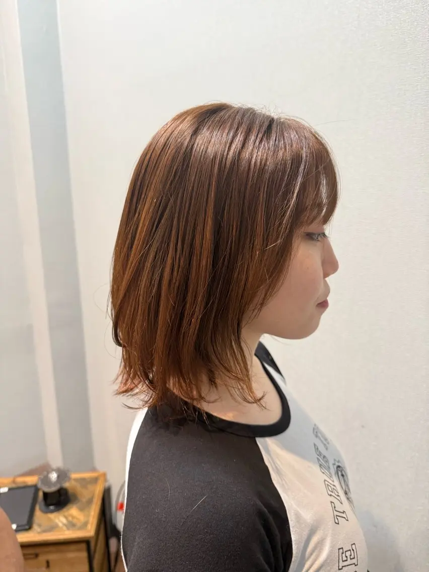 ミディアム ayu ka／パーマのヘアスタイル