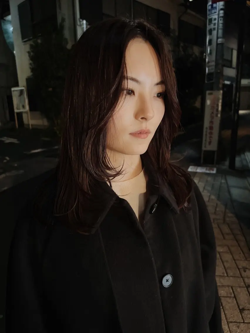 セミロング カラー パーマ ヘアアレンジ くびれヘア 顔まわりレイヤー 韓国風ヘア くびれレイヤー レイヤーカット ショートヘア原宿 fifth コシのヘアスタイル