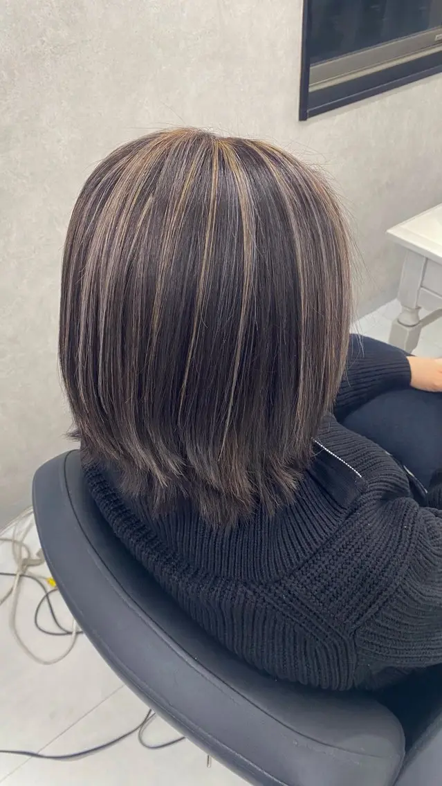 ミディアム ハイライト ヘアカラー 森田 結吾のヘアスタイル