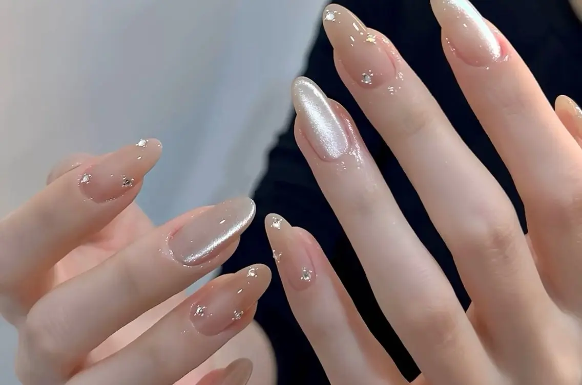 ネイル チークネイル 長さ出し フレンチネイル ガーリー 韓国ネイル sun nail池袋 モデル募集のネイルデザイン