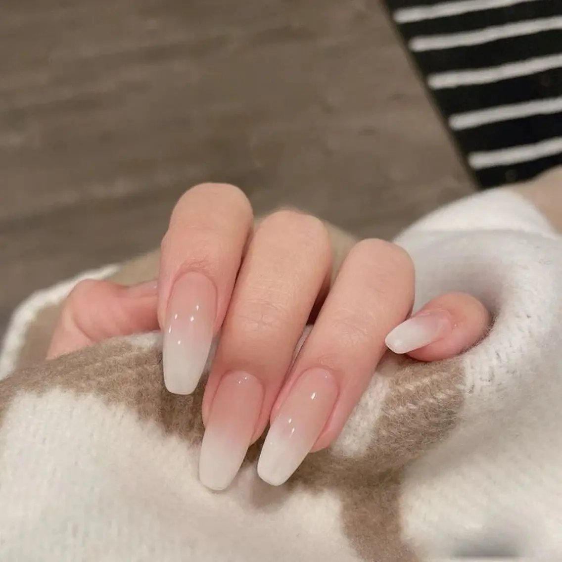 💕ケア込み*カラーグラデーション💕 オフは+1000円 (大きいパーツあれば+500円)。の写真