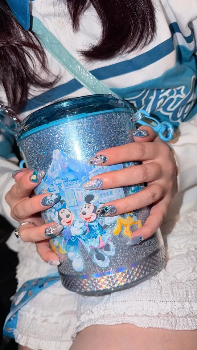 ネイル ･:*+.✳︎˚✧₊ MAKI NAILのネイルデザイン