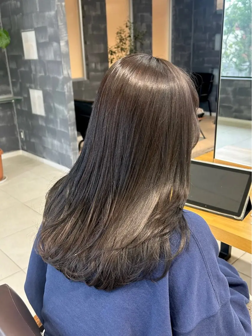 セミロング カラー 透明感カラー グレージュ ヘアカラー 🤎柔らかモテカラー 🌟佐藤壮也🌟のヘアスタイル