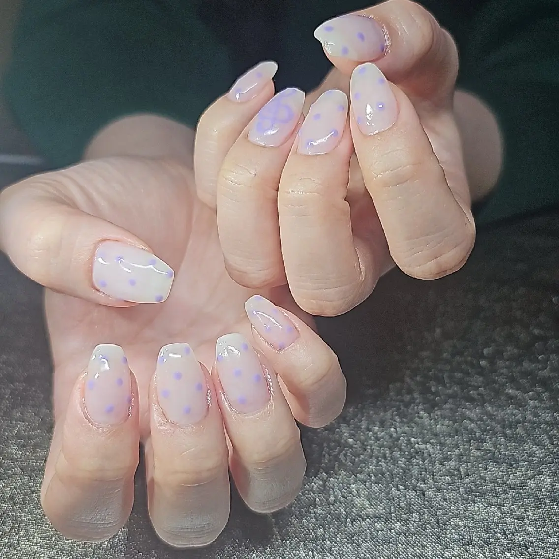 ネイル ドット 春ネイル salon de  Princessのネイルデザイン