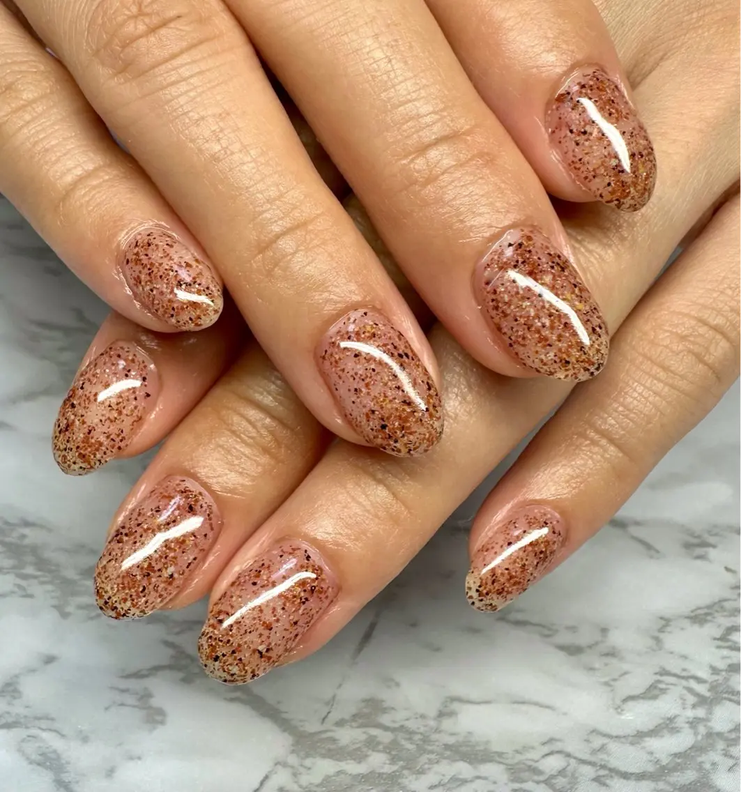 ネイル オーロラネイル ニュアンスネイル ワンカラーネイル Mai’s nailのネイルデザイン