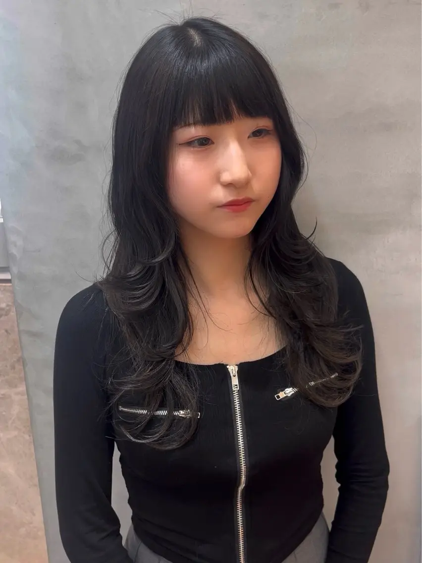 ロング カット ヘアカラー トリートメント Tiktok5.8 万人🔥HAOのヘアスタイル