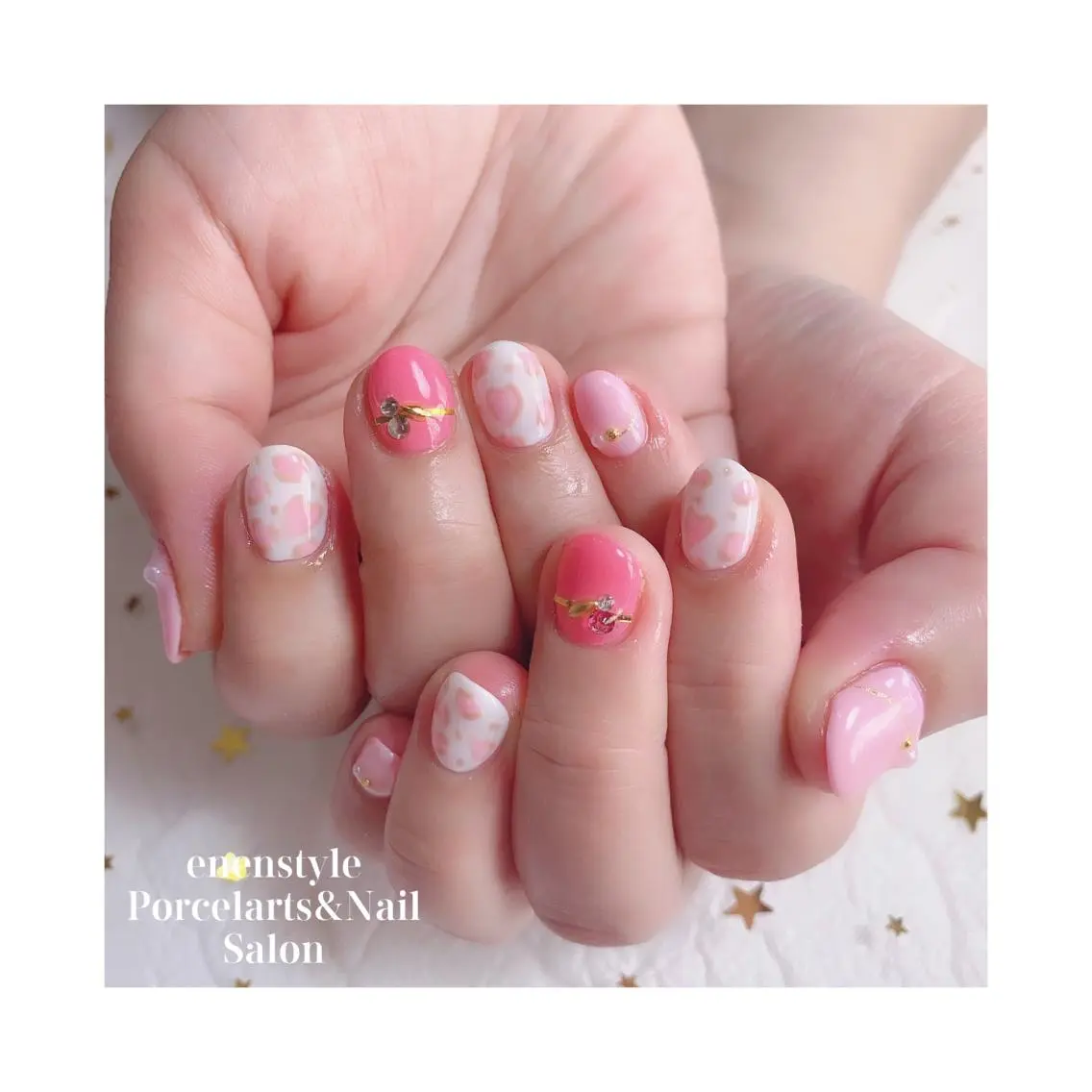 ショート ネイル ジェルネイル ニュアンスネイル オフィスネイル ワンカラーネイル パラジェル ハンドネイル 🐾enen style 🐾のネイルデザイン