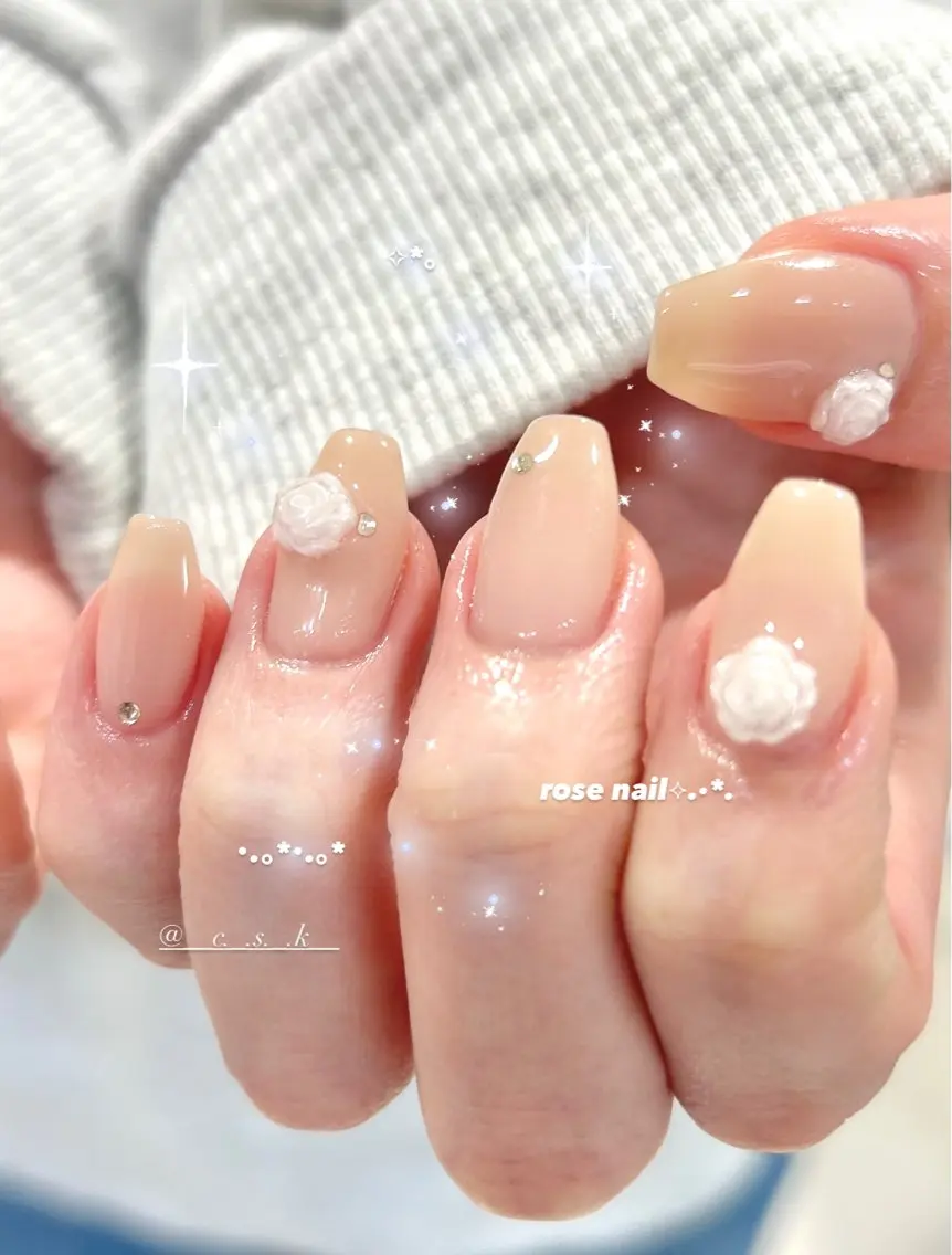 ネイル チークネイル クリアネイル フレンチネイル ジェルネイル ガーリー ハンドネイル 🎀チーク/ちゅるん 🫧chisa🎀のネイルデザイン