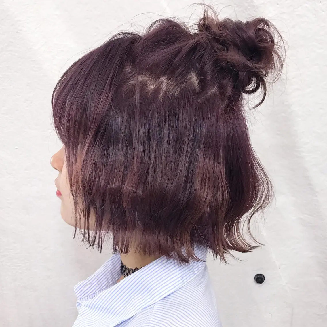 ショート カラー ヘアアレンジ ブリーチ ラベンダーカラー タンバルモリ K-POP好き美容師 🇰🇷Kai.Yのヘアスタイル