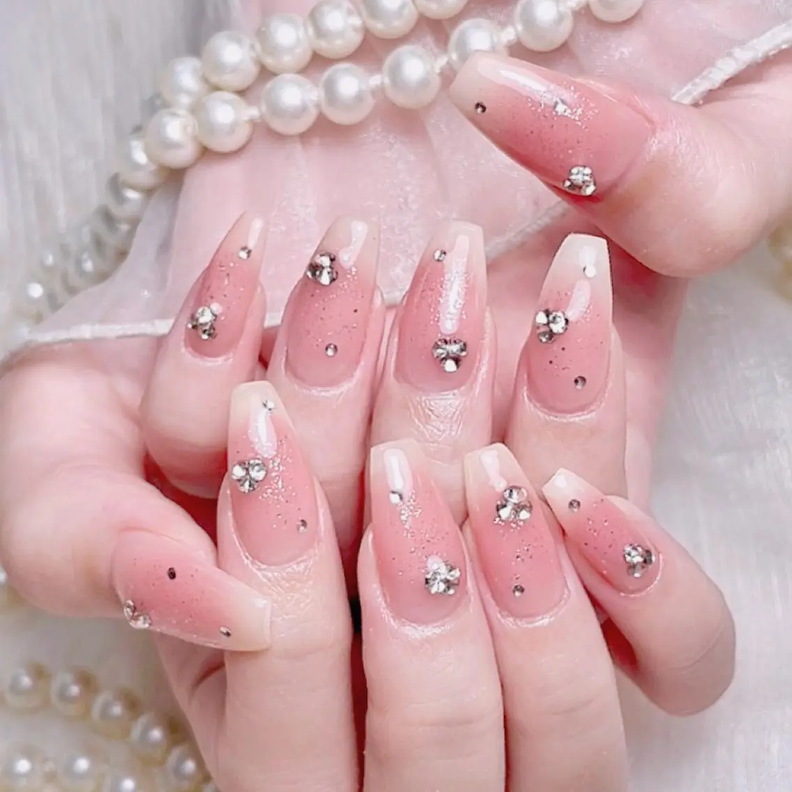 ネイル Aurum nailのネイルデザイン