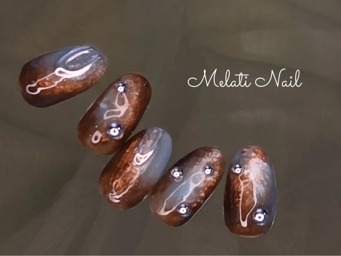 ネイル ハンドネイル プライベートサロン Mlatiのネイルデザイン