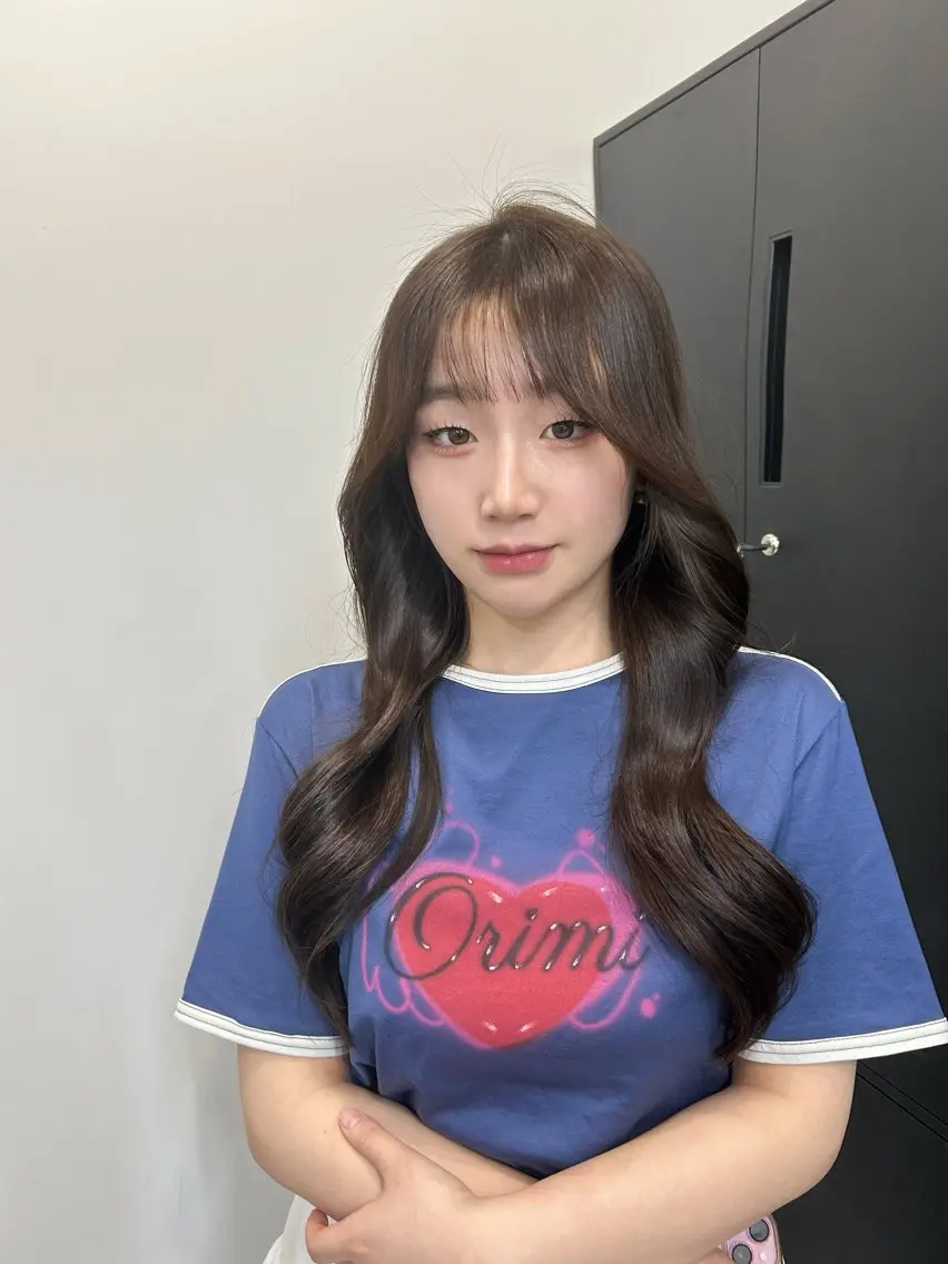 ロング カラー 顔周りカット 韓国風ヘア カット ヘアカラー トリートメント 韓国ヘア/レイヤー Lily Wongのヘアスタイル
