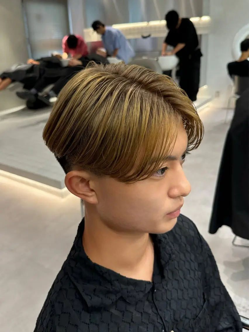 ショート パーマ メンズ 波巻きスパイラルパー マ/シャドウパーマ駿のヘアスタイル