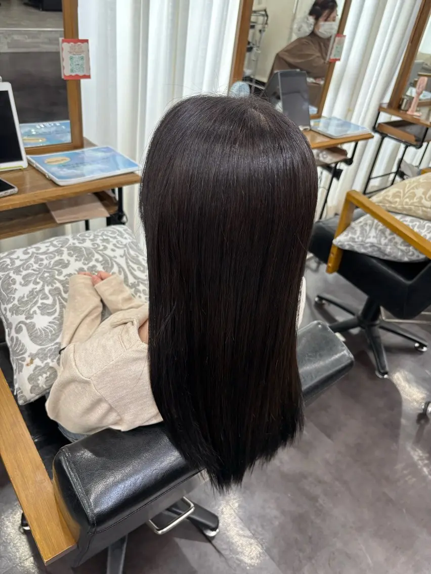 カット➕縮毛矯正➕内部補修ケラテックストリートメントの写真