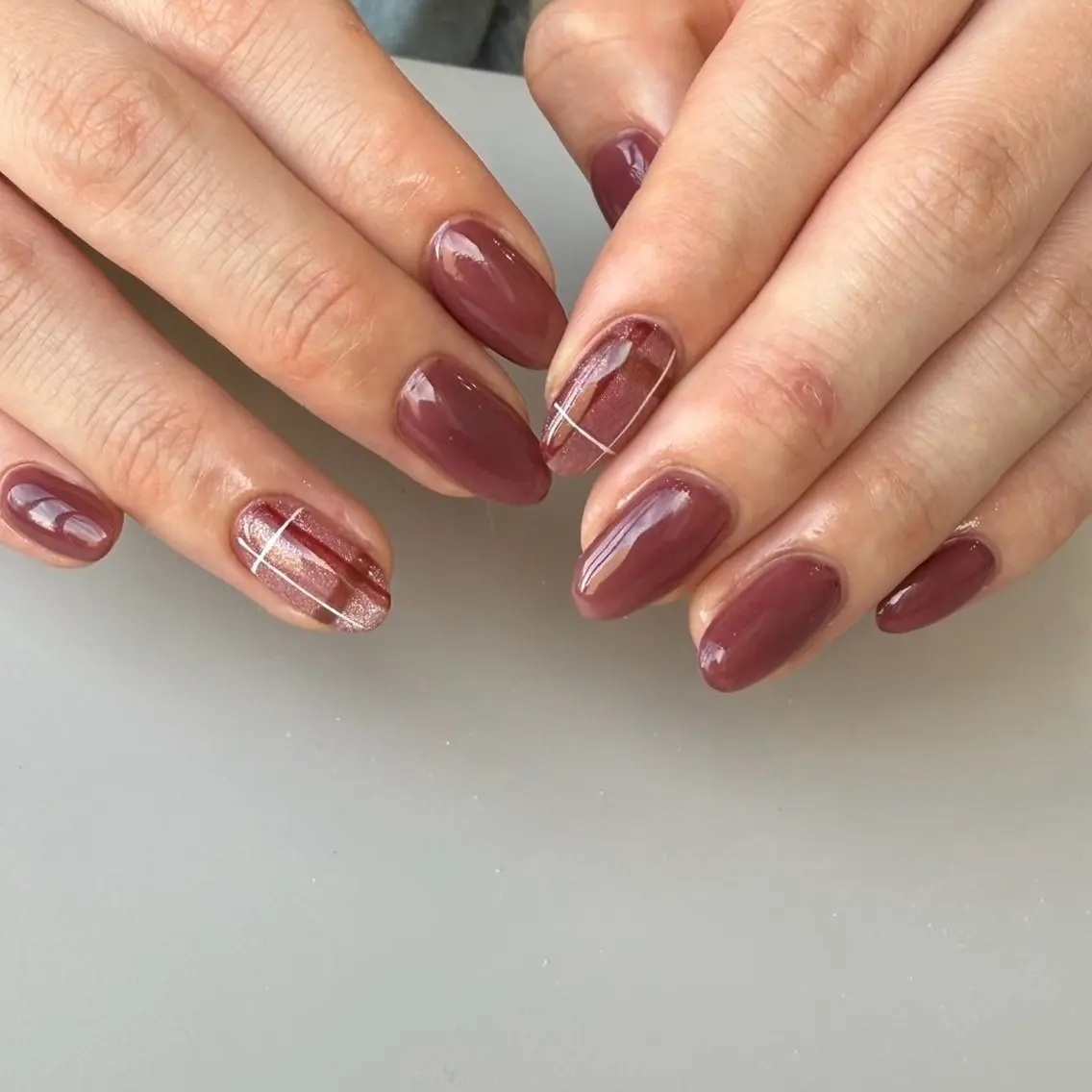 ネイル ブラウン ピンク 冬ネイル ハンドネイル nail◯ petitnanoのネイルデザイン
