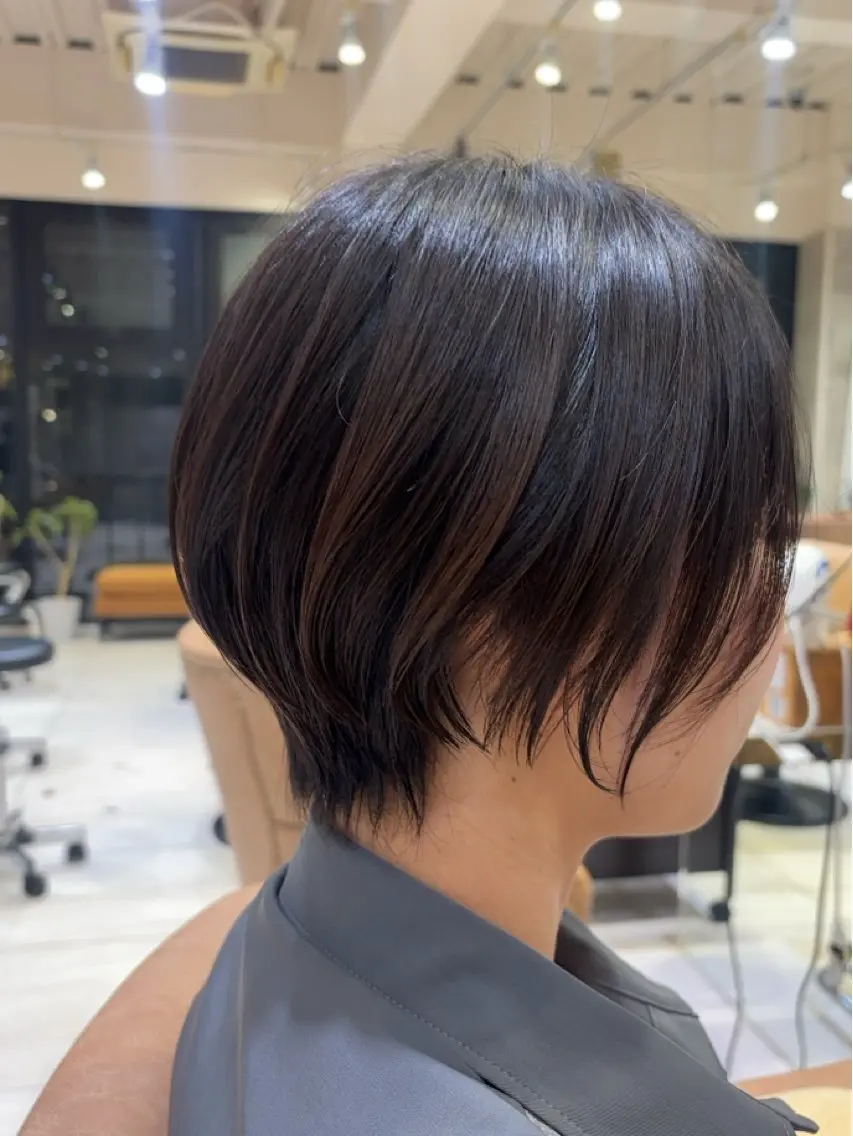 ショート ショート/ 山見陽のヘアスタイル