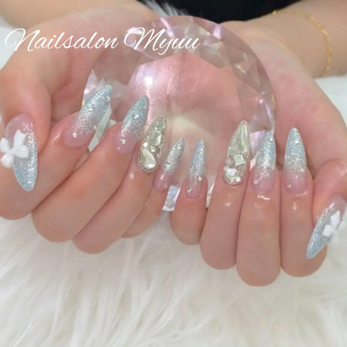 ネイル グラデーション ラメ(グリッター) ラメグラデーション ロングネイル 持ち込み ハンドネイル Nailsalon Myuu笠原のネイルデザイン