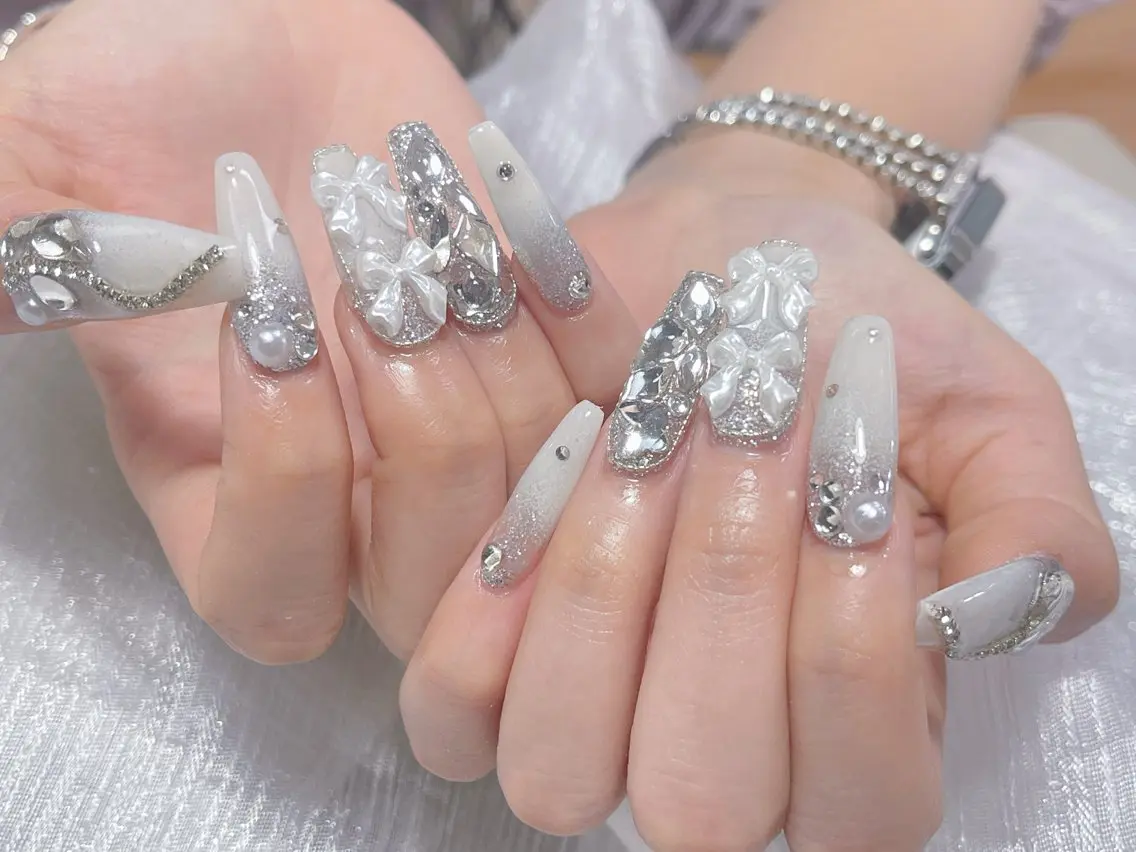 ネイル ハンドネイル 🎀ネイルサロン エクラYUI🎀のネイルデザイン