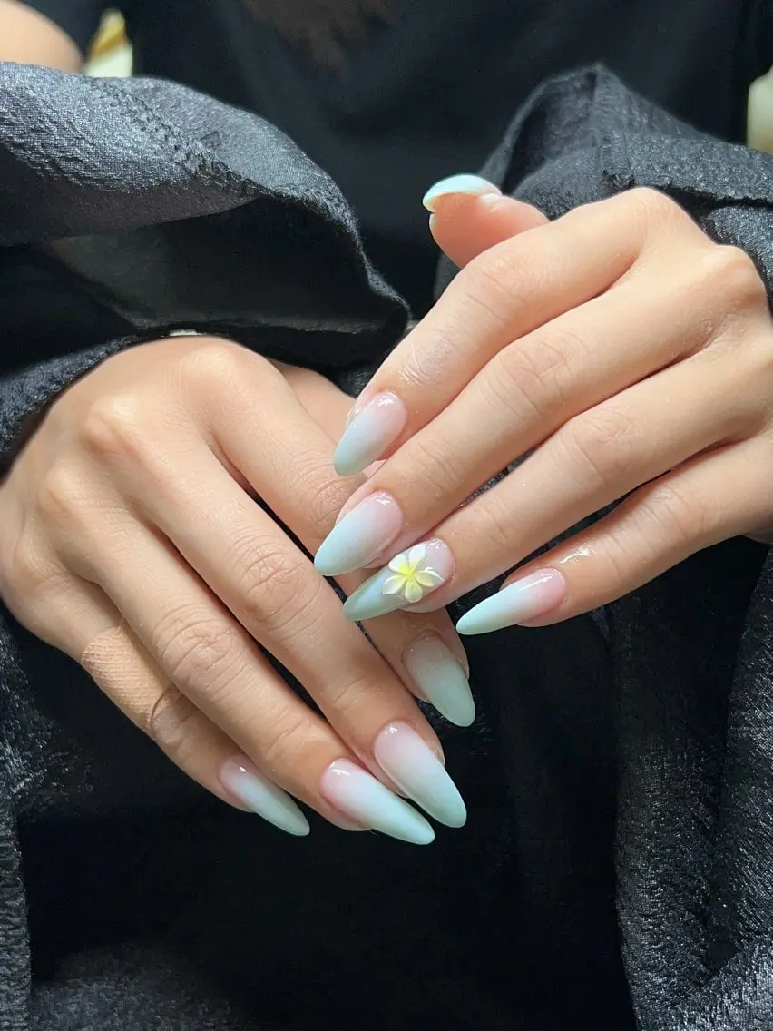 ネイル Rose nail HOSHIのネイルデザイン