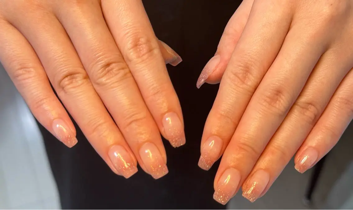 ネイル アートネイル オーロラネイル チークネイル フレンチネイル ガラスフレンチ 🎀🎀YooLi Nail Salonのネイルデザイン