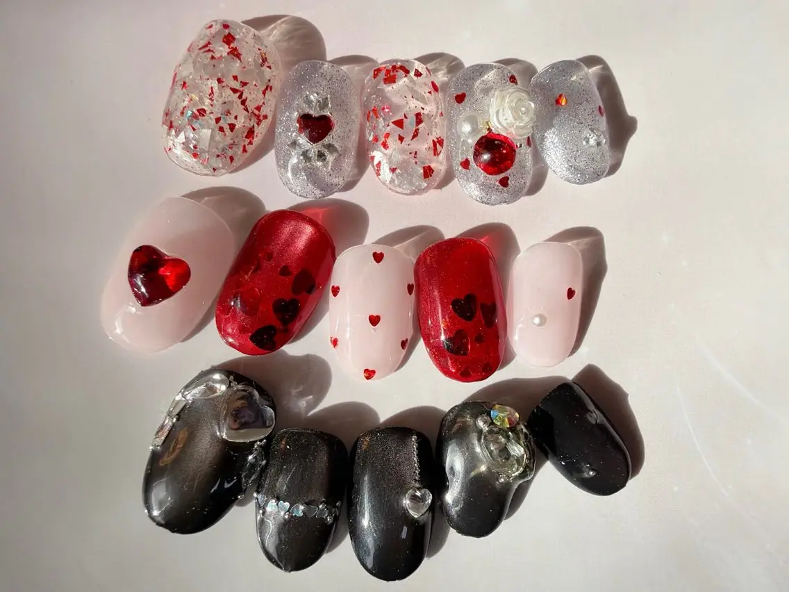ネイル Moons nail 💅✨のネイルデザイン