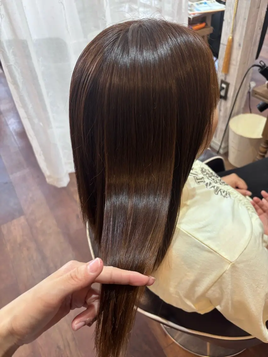 【お盆限定価格】似合わせカット+艶カラー+髪質改善トリートメントの写真