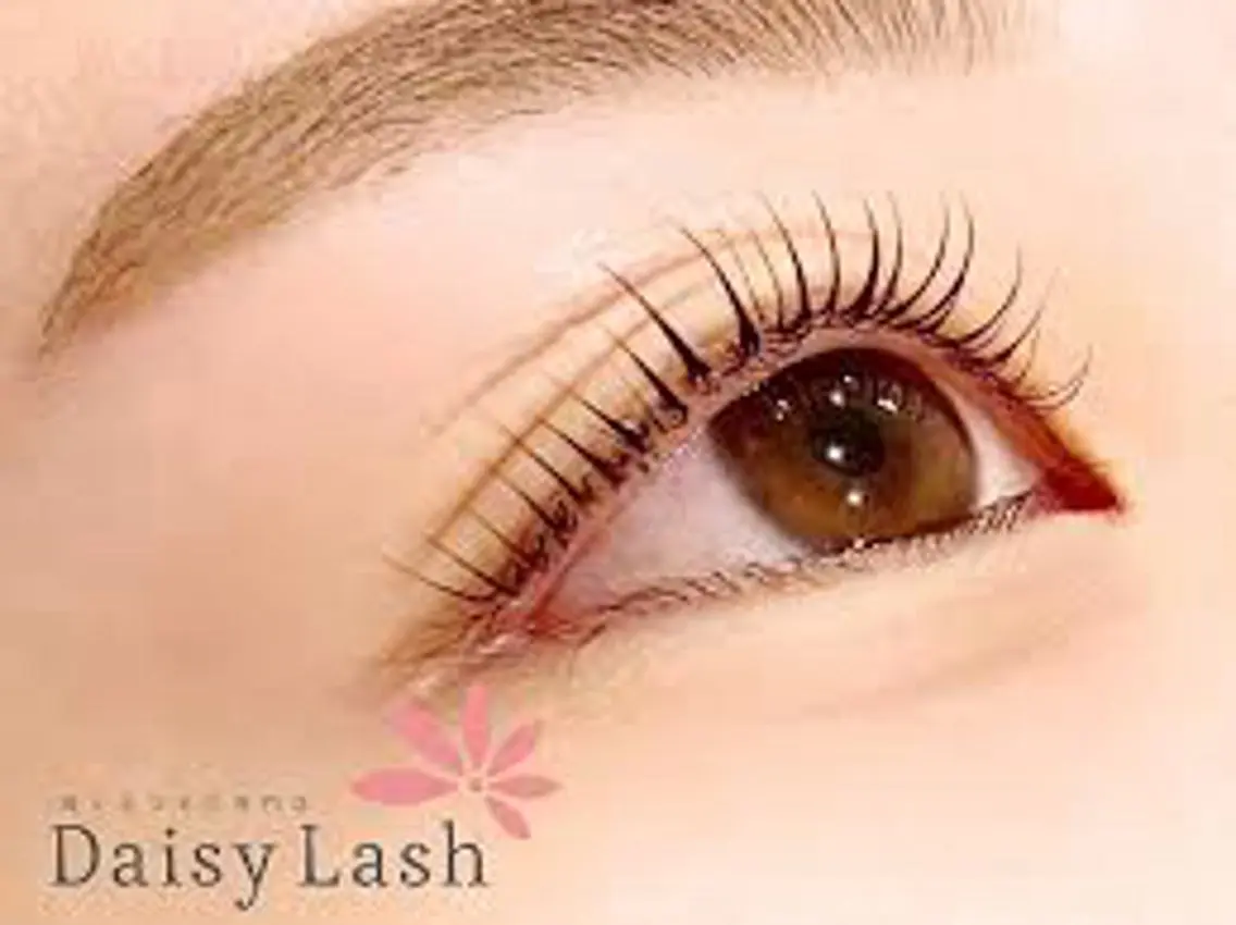 マツエク・マツパ Daisy Lash 天王寺　山田のマツエク・マツパデザイン