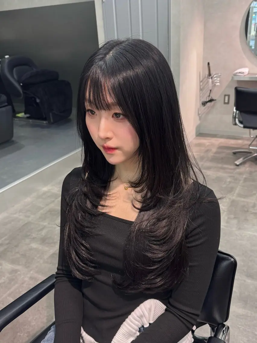 韓国トレンドカット+プレミアム酸熱トリートメントの写真