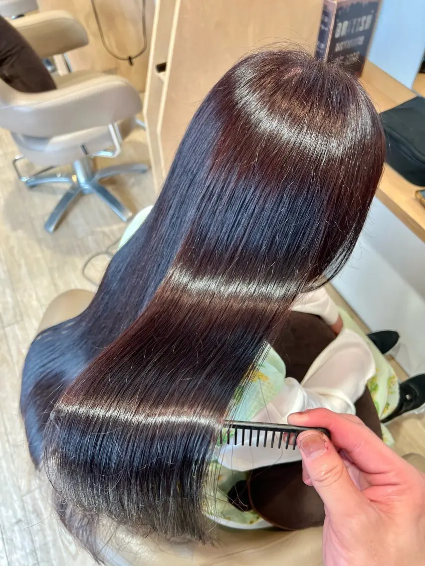 ロング トリートメント ✨艶髪✨ 透明感カラー Rinのヘアスタイル