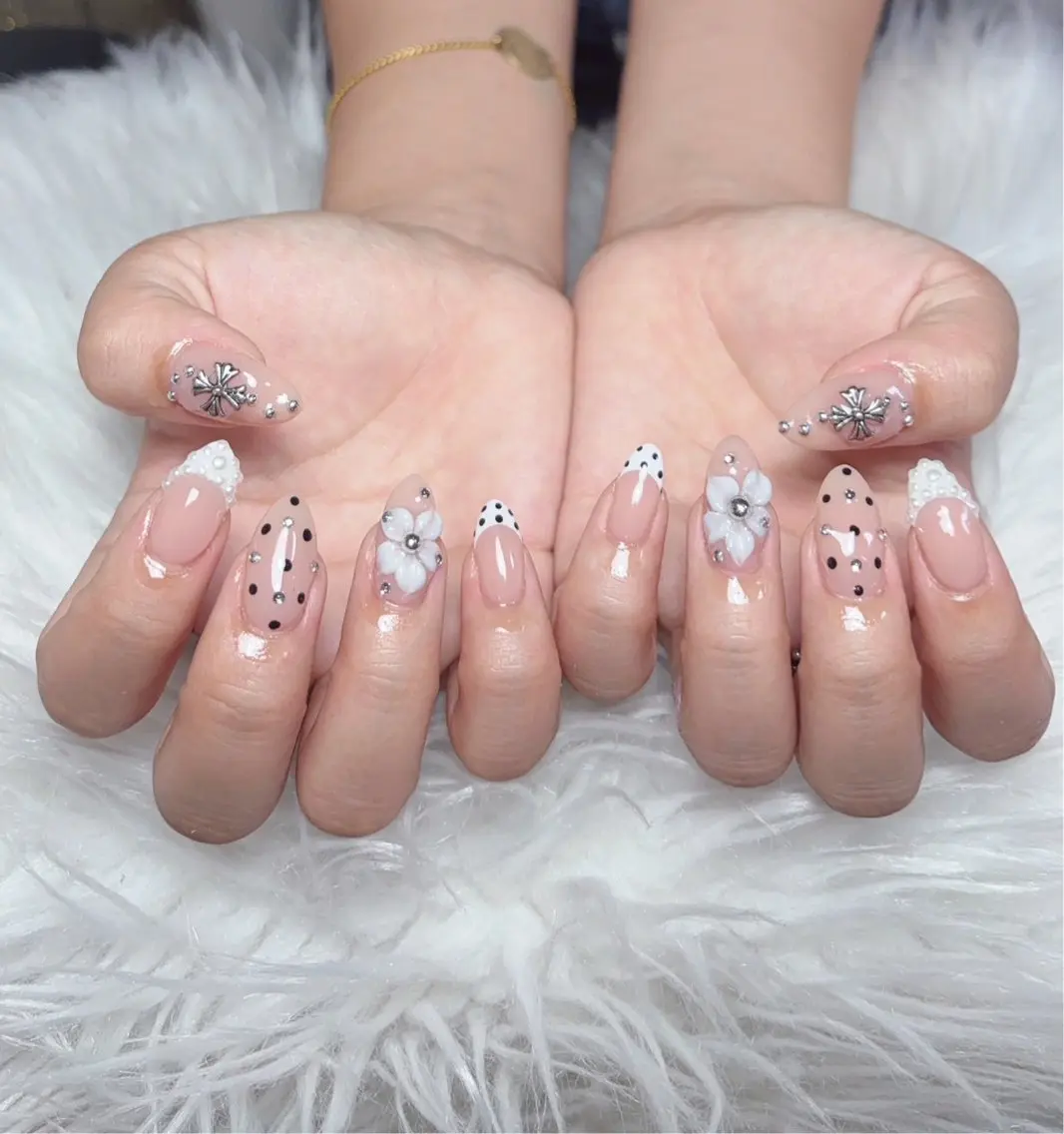 ネイル ハンドネイル Yuki Nailのネイルデザイン