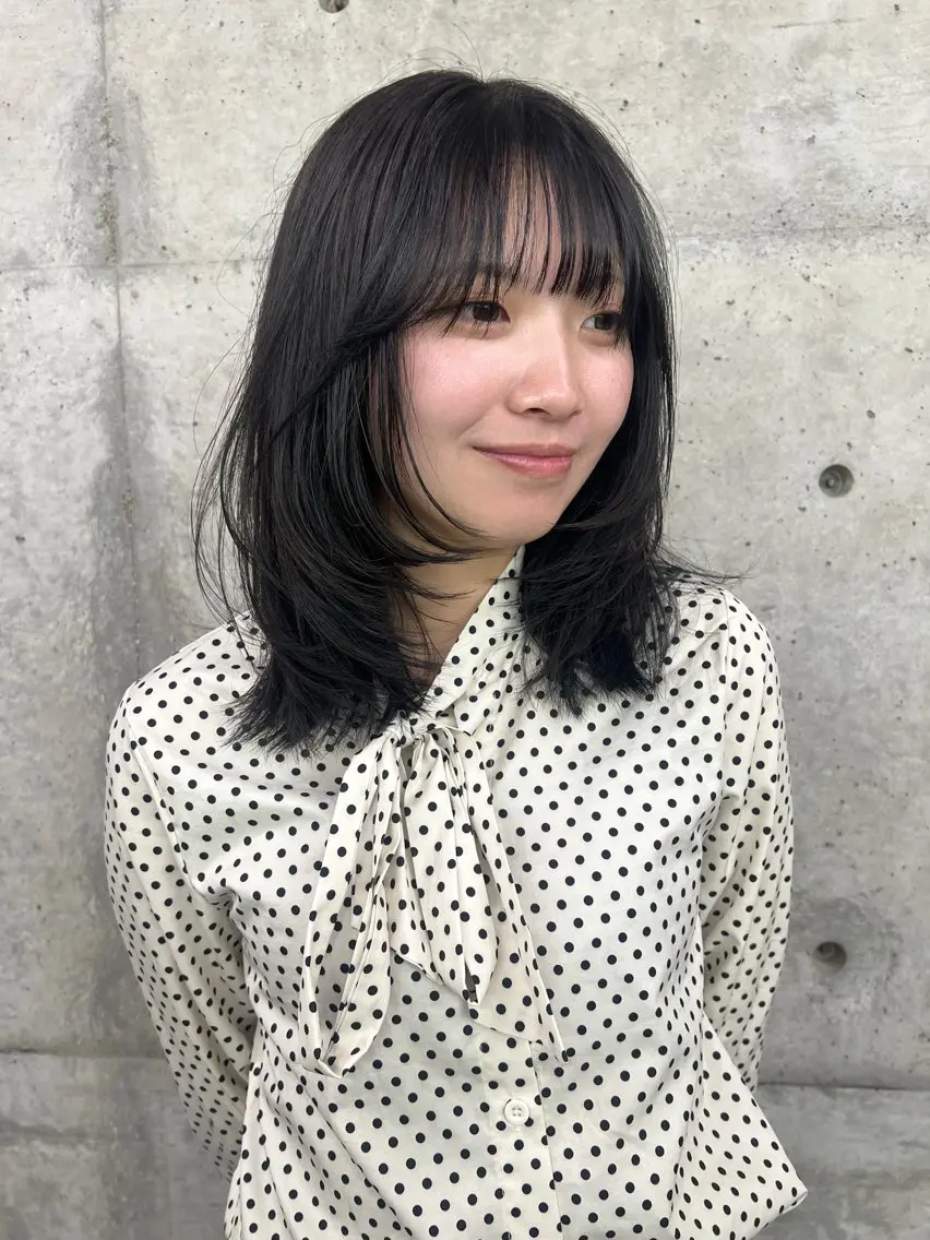 セミロング ヘアカラー nene 暖色/艶感カラー🥯のヘアスタイル