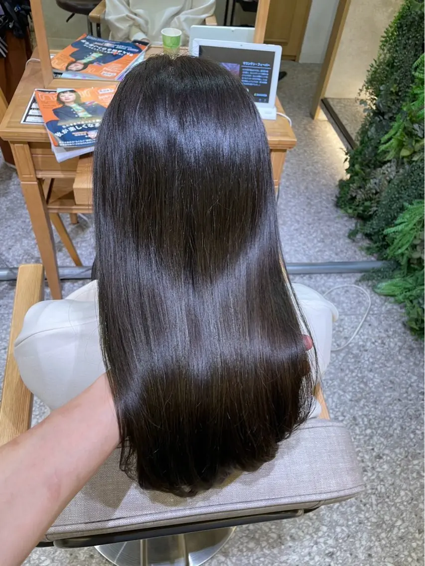 【‎🤍ツヤツヤ‎🤍】プレミアム縮毛矯正＋カット＋トリートメント💗✨️ロング料金なし💫の写真