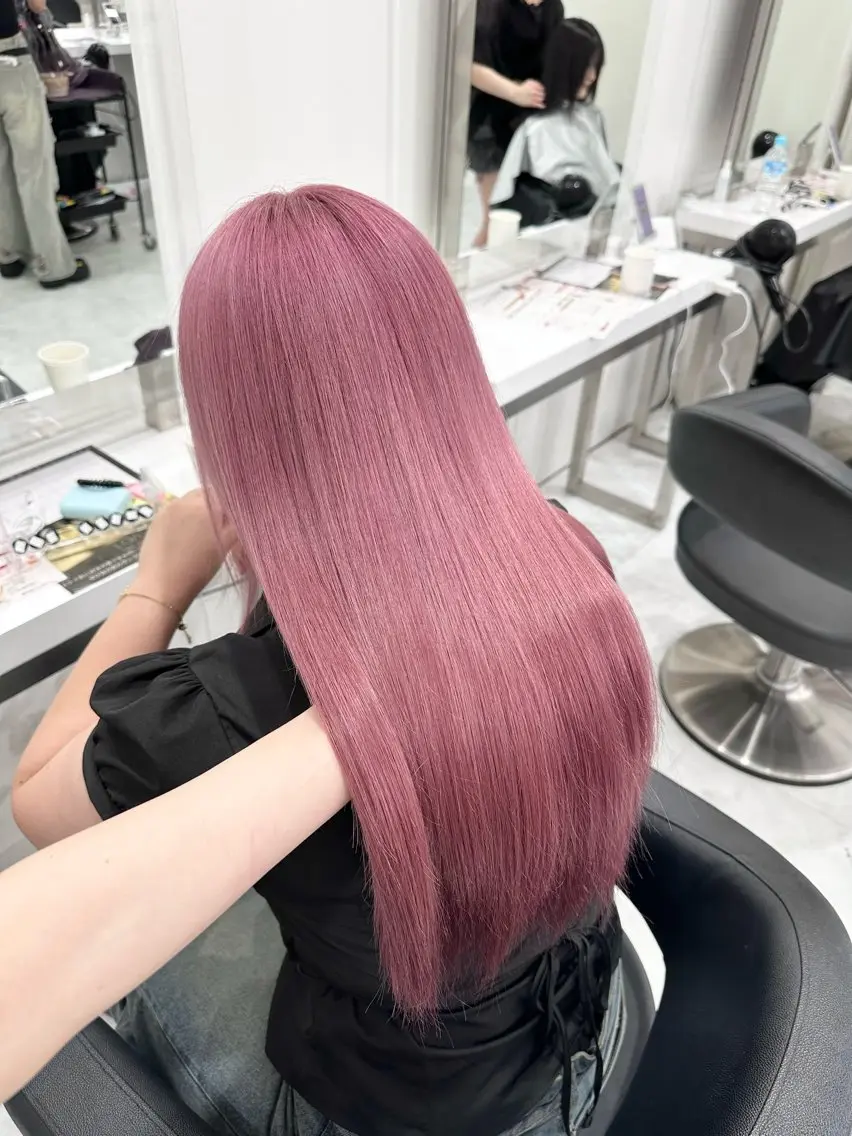 ロング ヘアカラー ヘッドスパ ヘアセット 韓国ガーリー🤍ハイ トーン🤍Ayanaのヘアスタイル