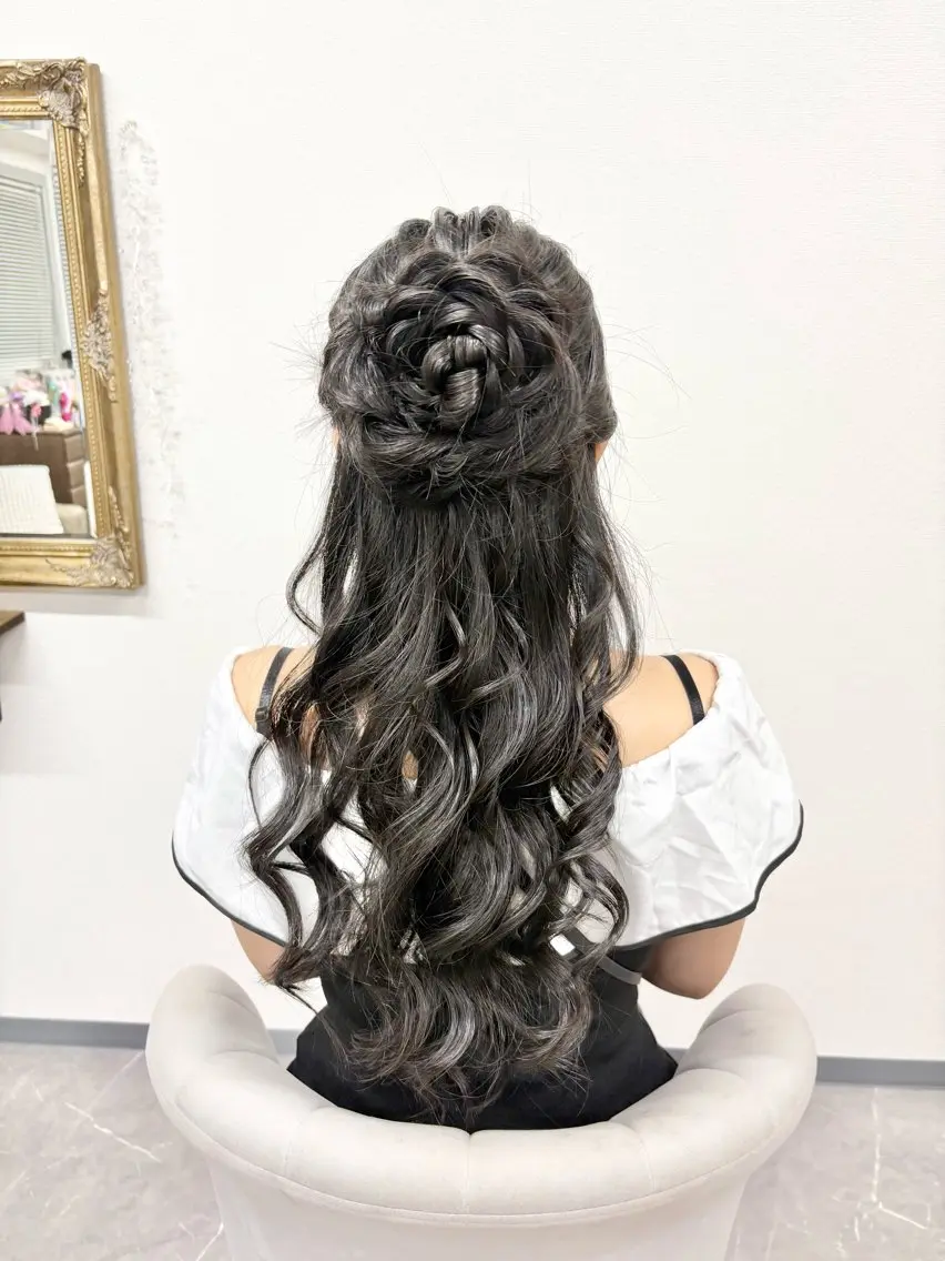 ヘアアレンジ ハーフアップ お団子ヘア 結婚式・ブライダル ヘアセット ヘアサロン ミカヅキのヘアスタイル
