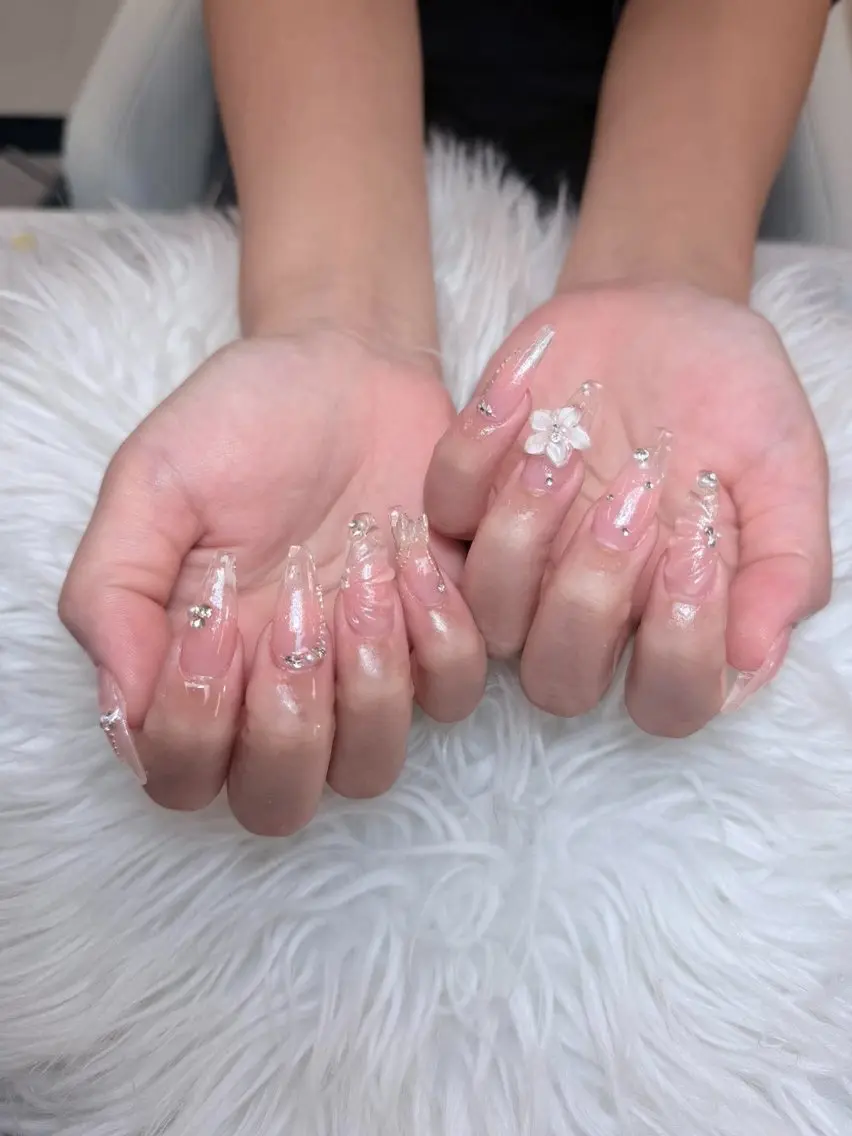 ネイル ANH ゴテゴテ ネイルスタジオのネイルデザイン