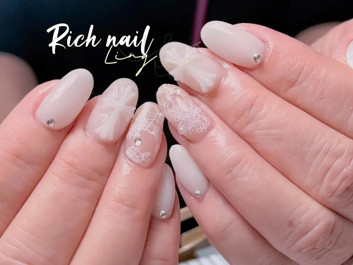 ネイル ハンドネイル ハンドケア Rich Nail 🤲🏻梨央のネイルデザイン