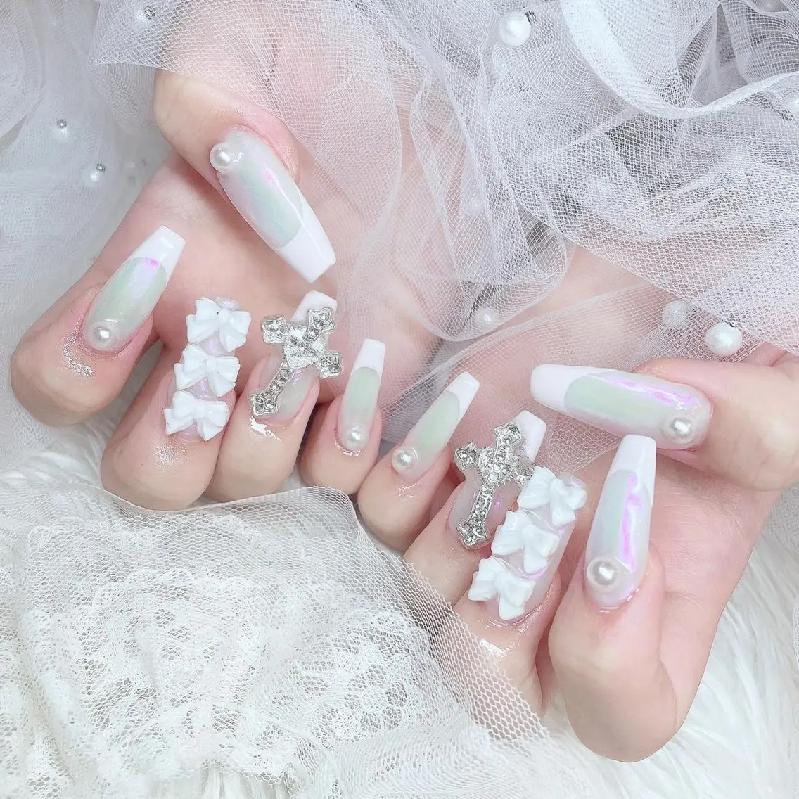 ネイル ハンドネイル Lee Nailsのネイルデザイン