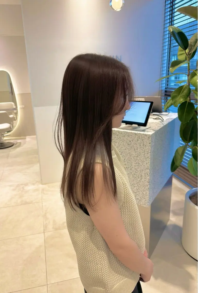 ミディアム カット ヘアカラー トリートメント minatsu 東京の技術を京都でのヘアスタイル