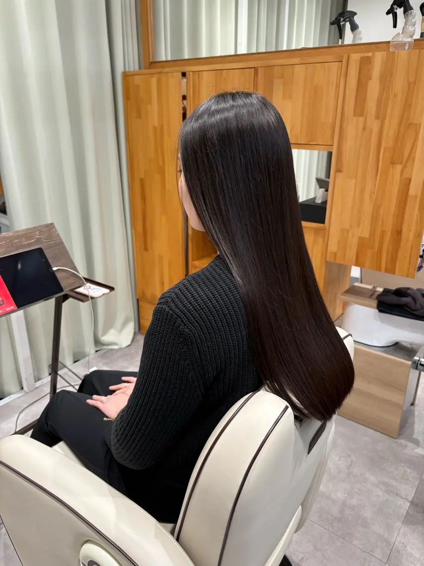 ロング 縮毛矯正 カット 縮毛矯正 トリートメント 中島 優樹のヘアスタイル