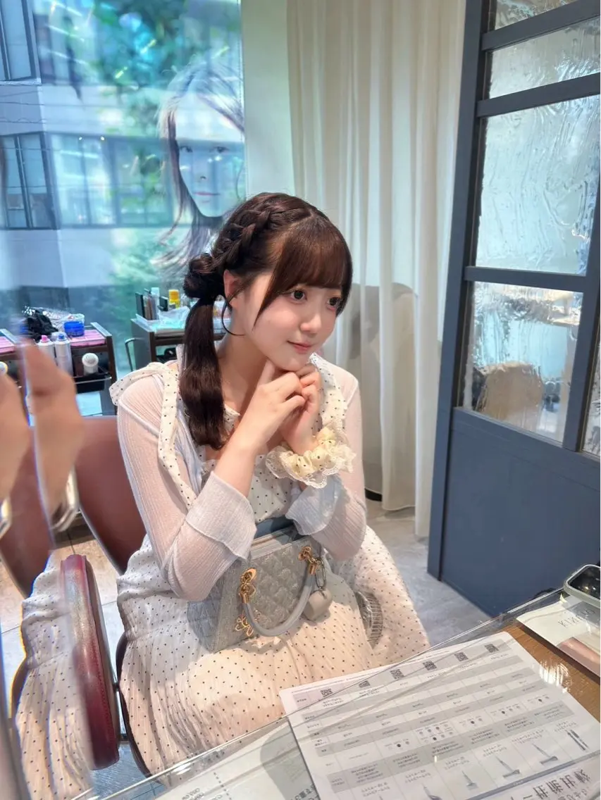 ミディアム ヘアアレンジ ヘアセット 市沢 光花のヘアスタイル