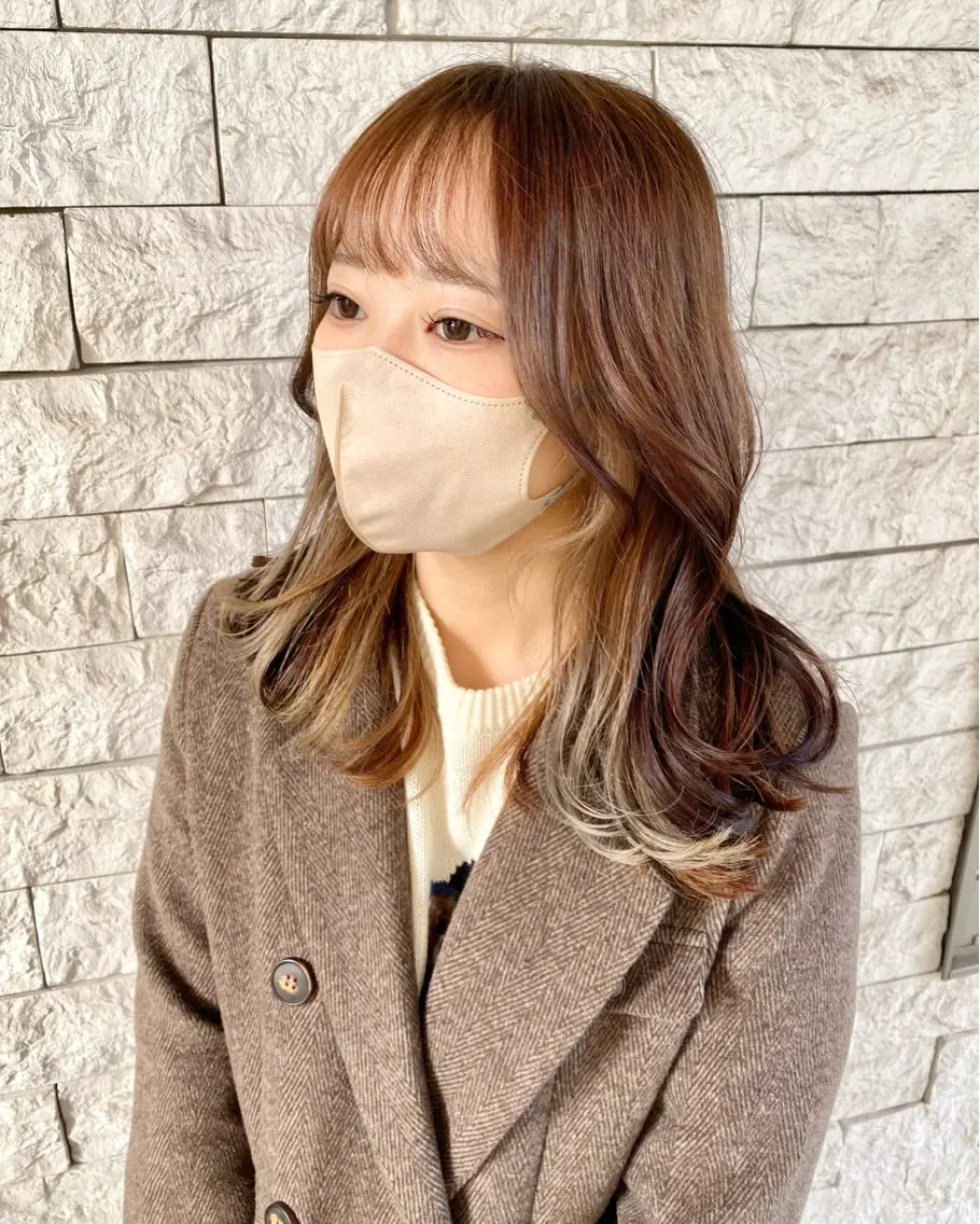 ミディアム くびれヘア レイヤーカット カット ヘアカラー トリートメント 菅野 奏のヘアスタイル